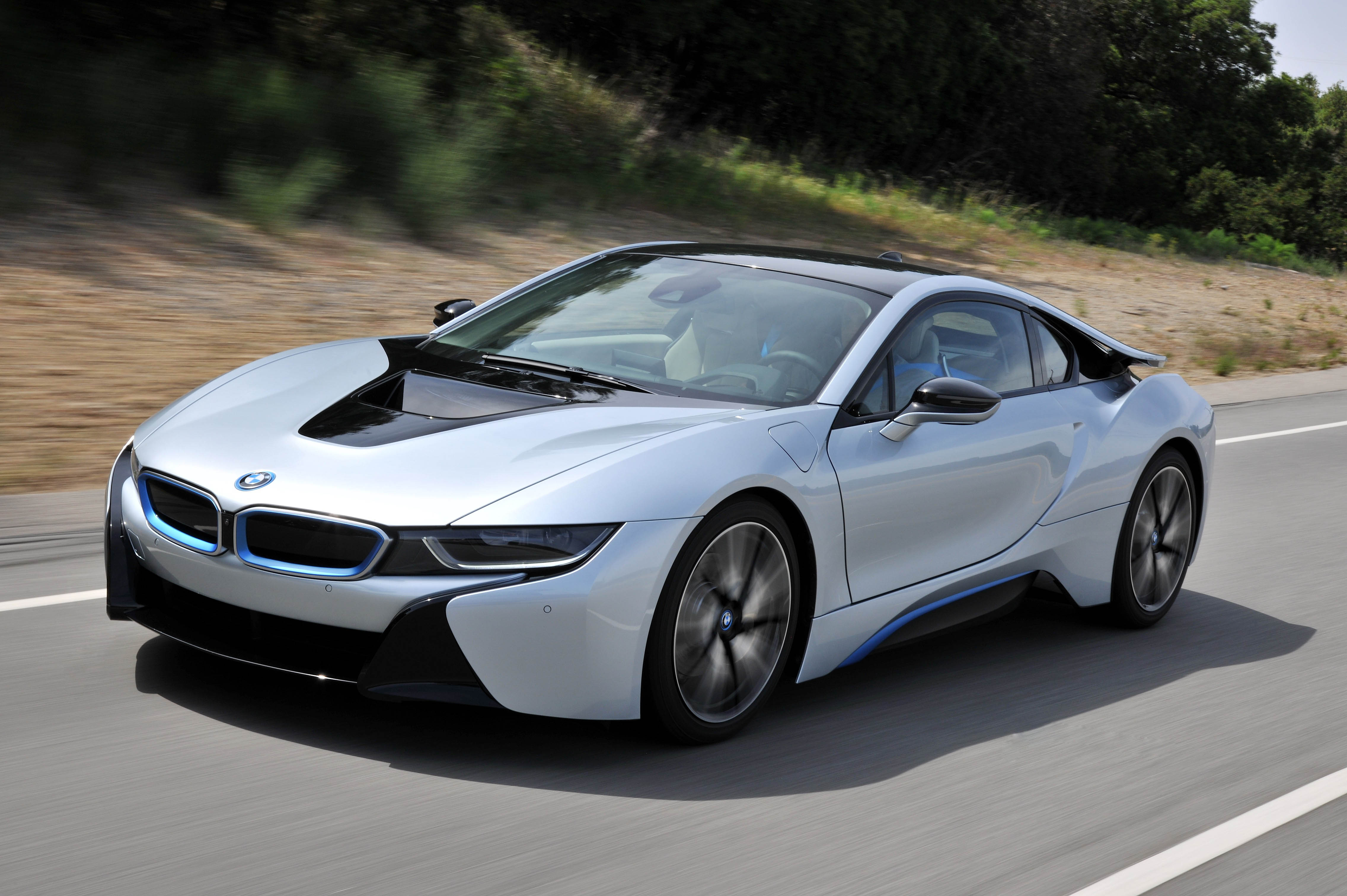 Bmw I8 - BMW I8 - Whelo Lifestyle / Bmw assist is also included ...